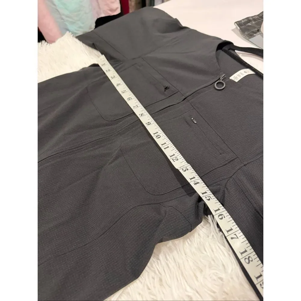 Lululemon Ventlight Zippered Jumpsuit in Black Size 4